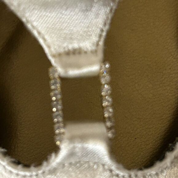 Night Life By Life Stride Womens Shoes White Fabric Cone Heels Size 7B #38014 - Picture 4 of 12